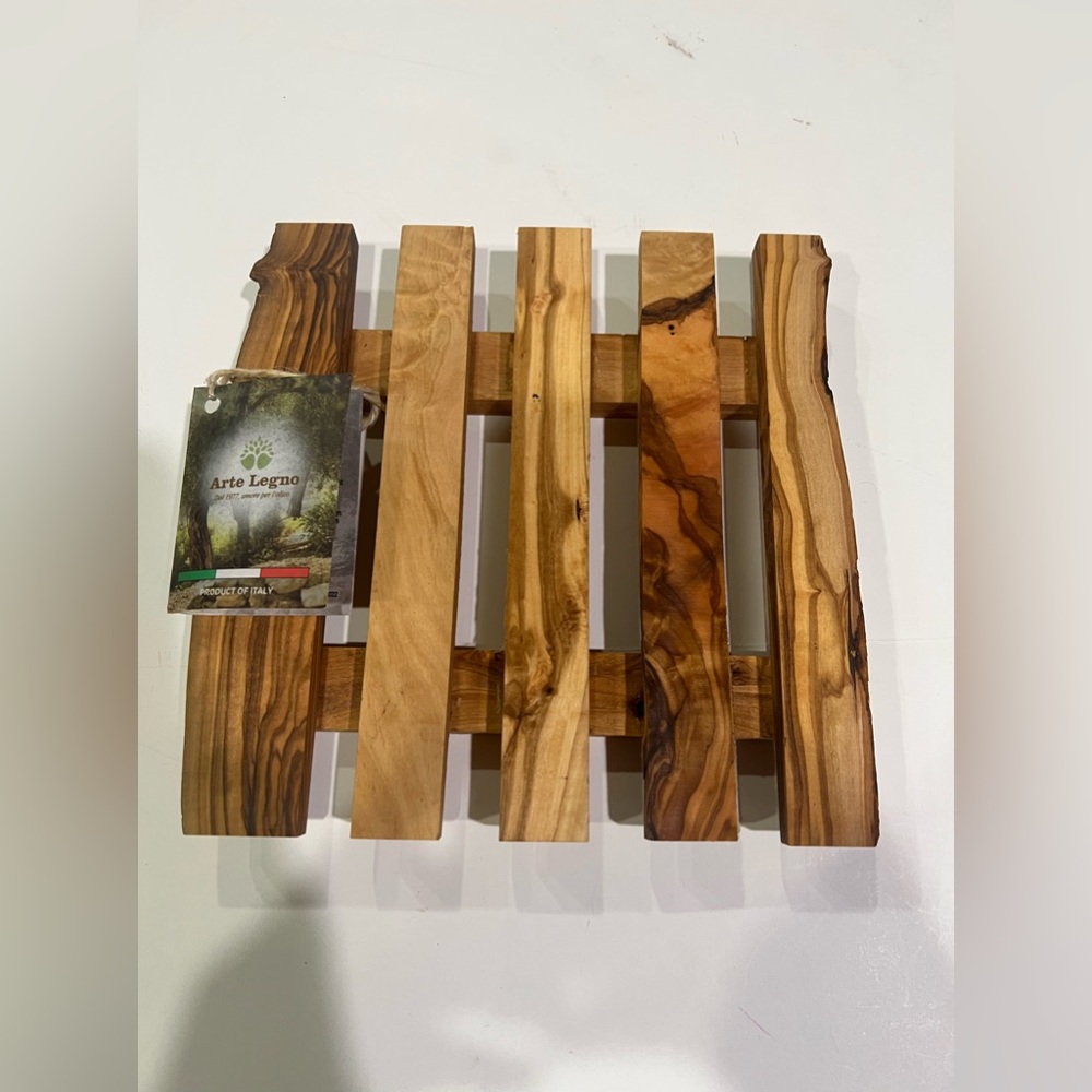 2pc ARTE LEGNO Solid Olive Wood Trivet Set - Product of Italy - Picture 6 of 9